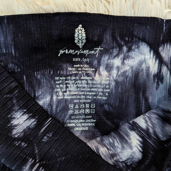 Free People Movement Good Karma Tie Dye Leggings - Picture 14 of 15
